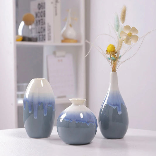 Gradient Glaze Ceramic Vase - Artistic Flower Arrangement Décor.